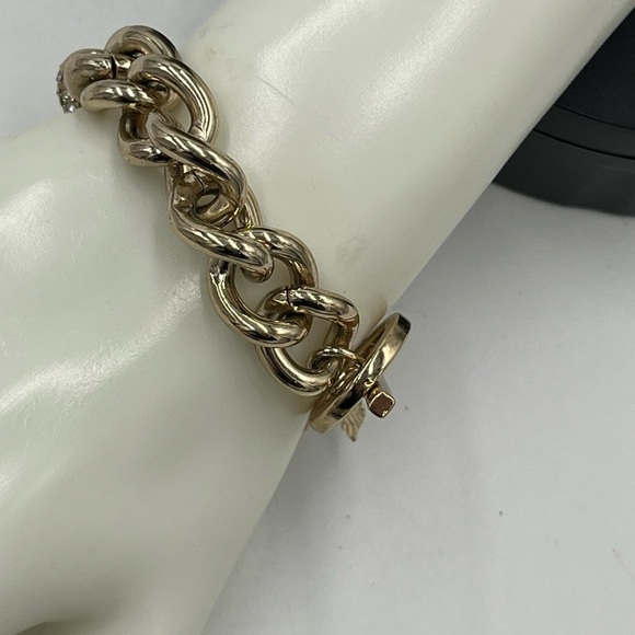 Victoria Secret Chunky Chain Bracelet Angel Wings Pave Crystals Gold Tone - Picture 7 of 14